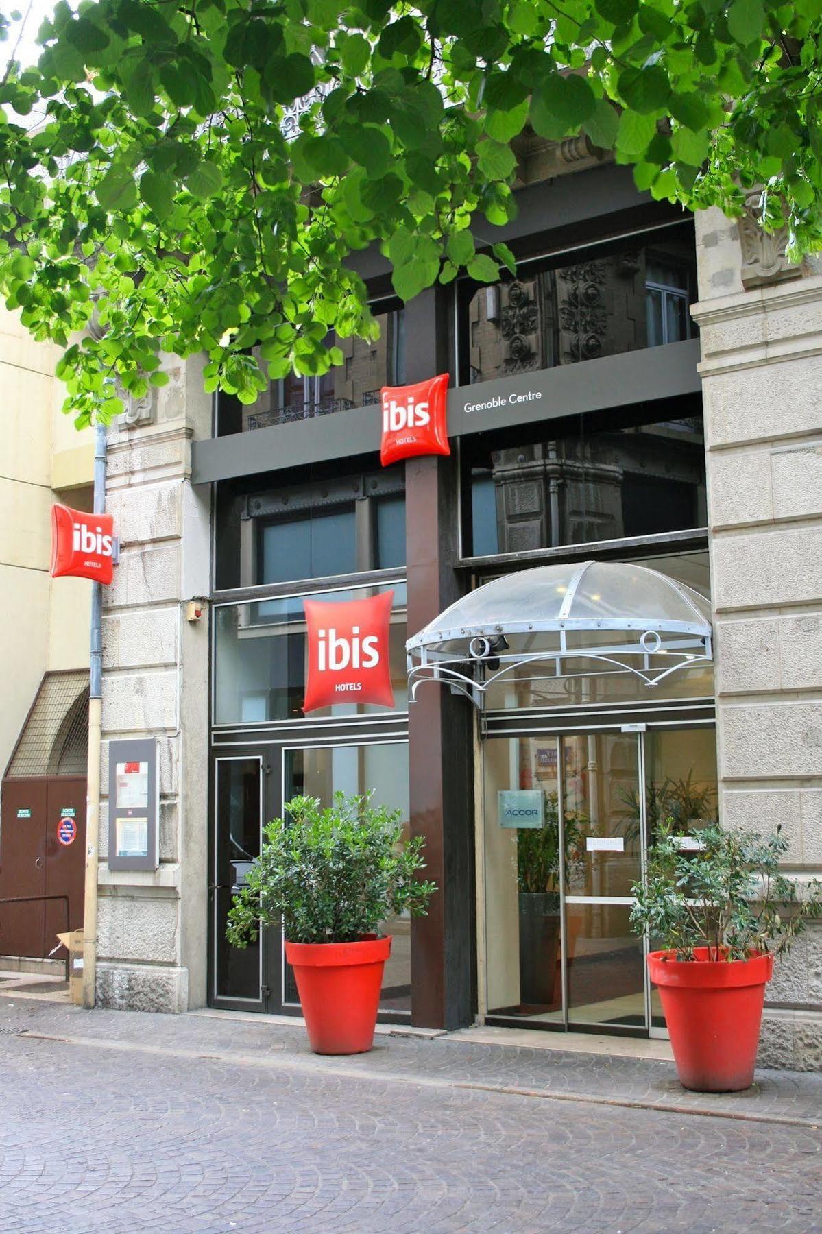 Ibis Grenoble Centre Bastille מראה חיצוני תמונה