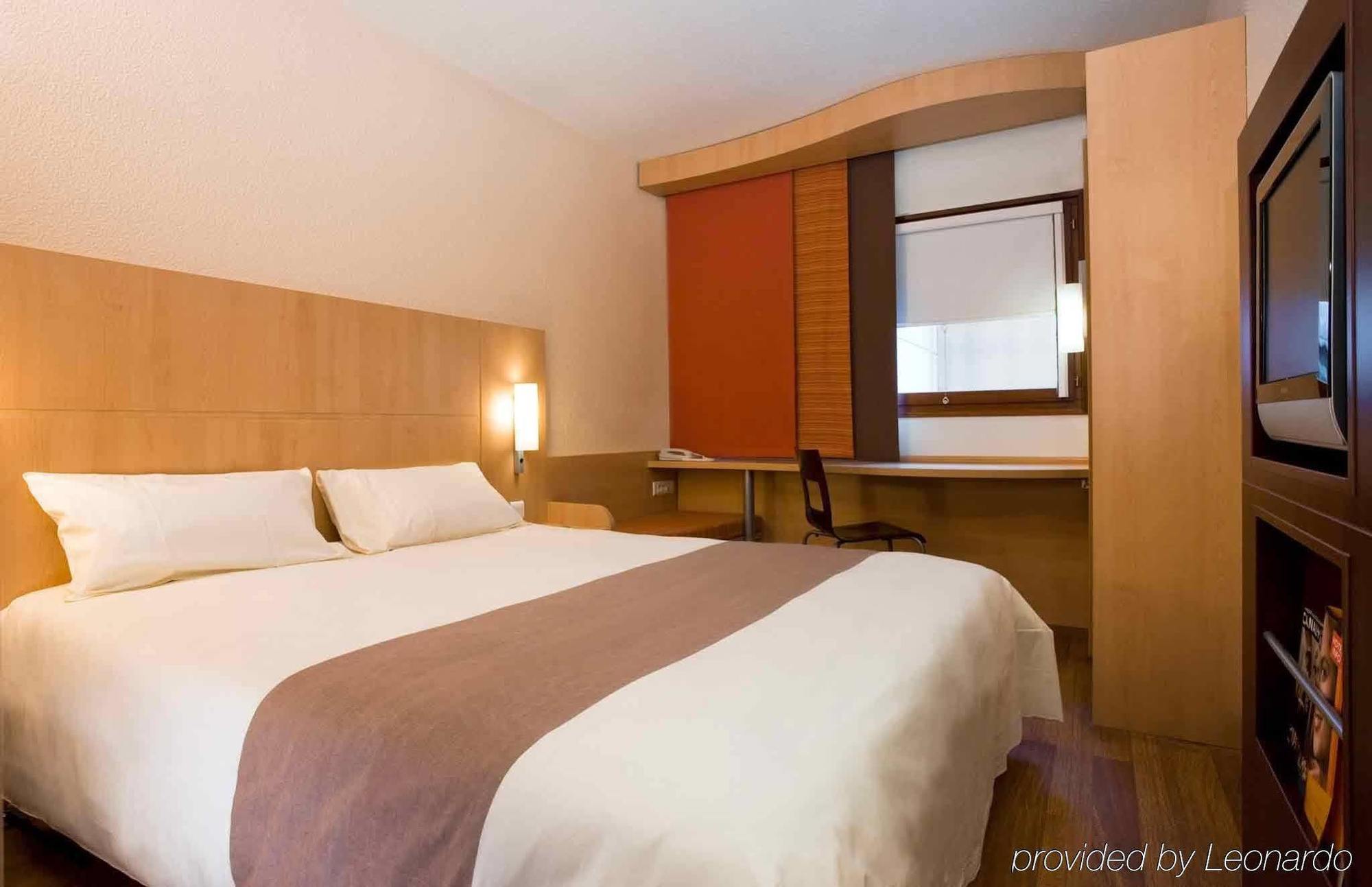 Ibis Grenoble Centre Bastille מראה חיצוני תמונה